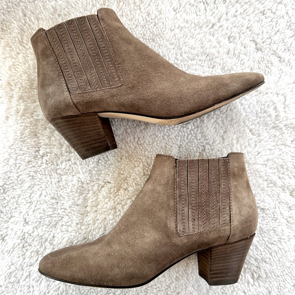 Aquatalia rubbed suede shoes in taupe.